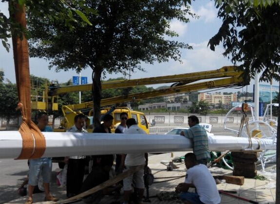 �����ߗU��